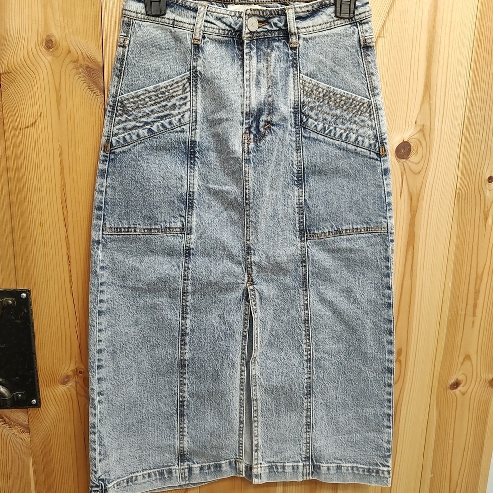 Habitual Denim Midi Skirt Sz 0 Women High Rise Front Slit Panel Y2K Light Wash